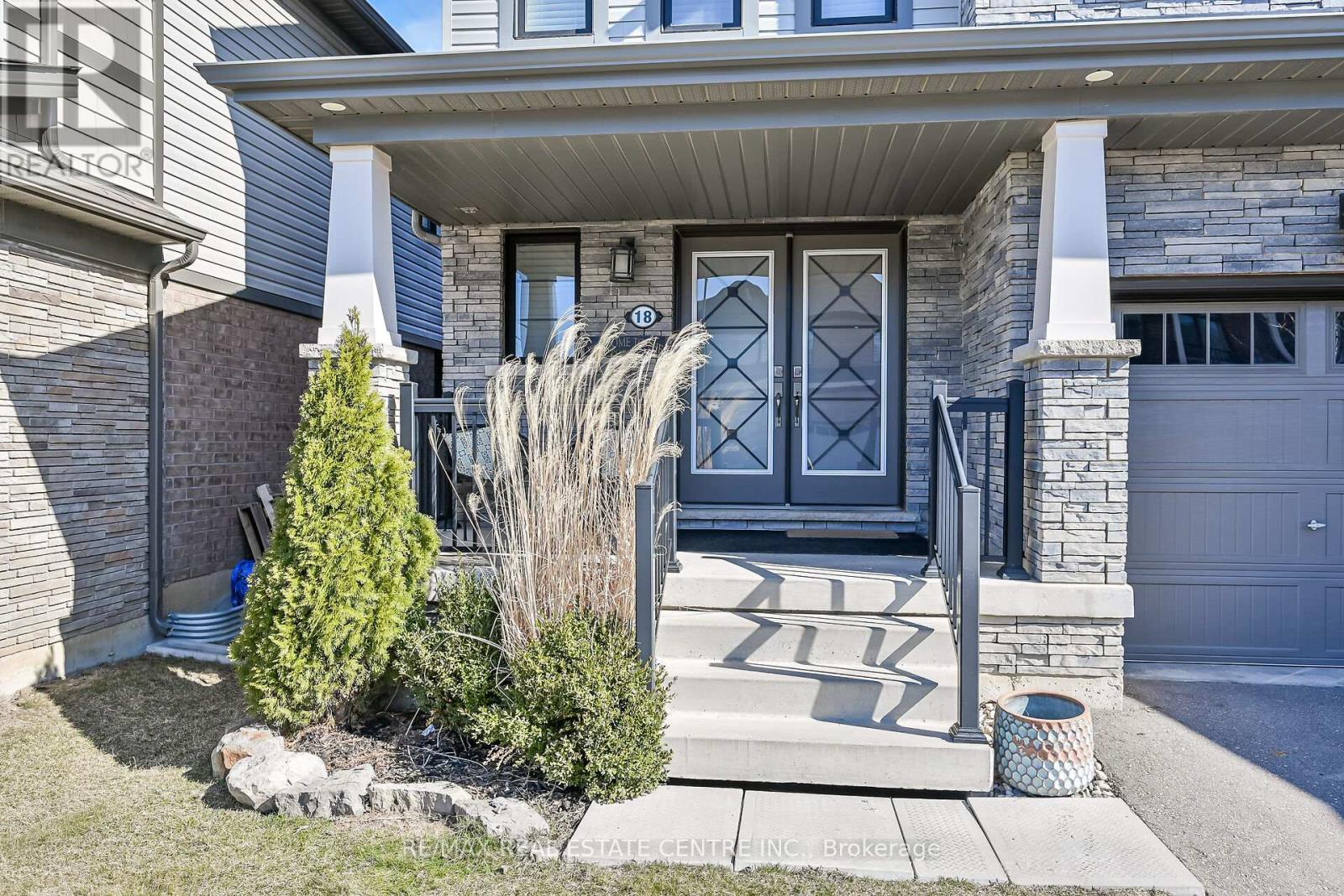 Property at 18 SCARLETWOOD STREET image 2