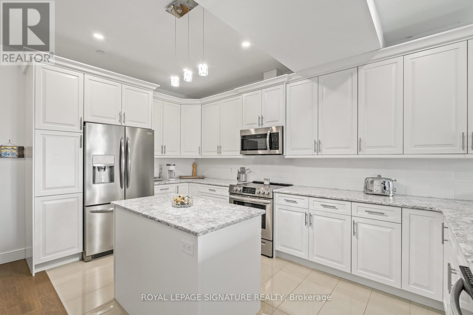 311 - 135 Orr Street, Cobourg, Ontario  K9A 0J6 - Photo 6 - X12053820