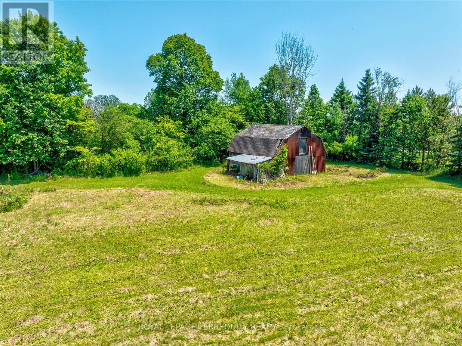 1098 15th Side Road, New Tecumseth, Ontario  L0G 1T0 - Photo 31 - N12053760