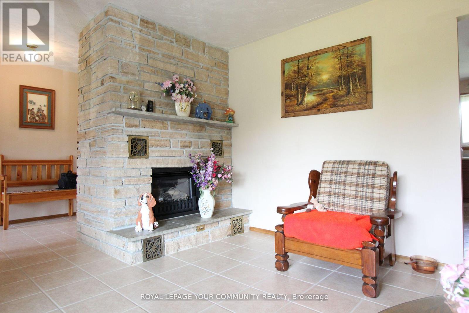 20161 Bathurst Street, East Gwillimbury, Ontario  L9N 1N3 - Photo 15 - N12053824