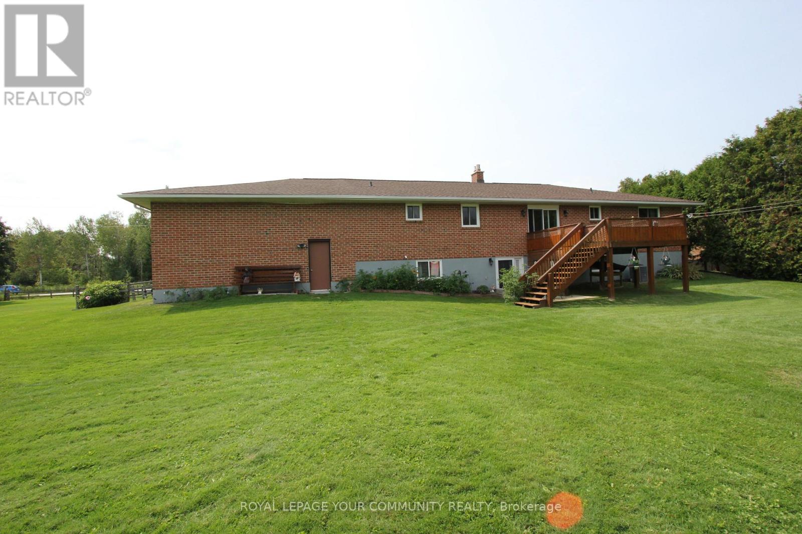 Property at 20161 BATHURST STREET image 3
