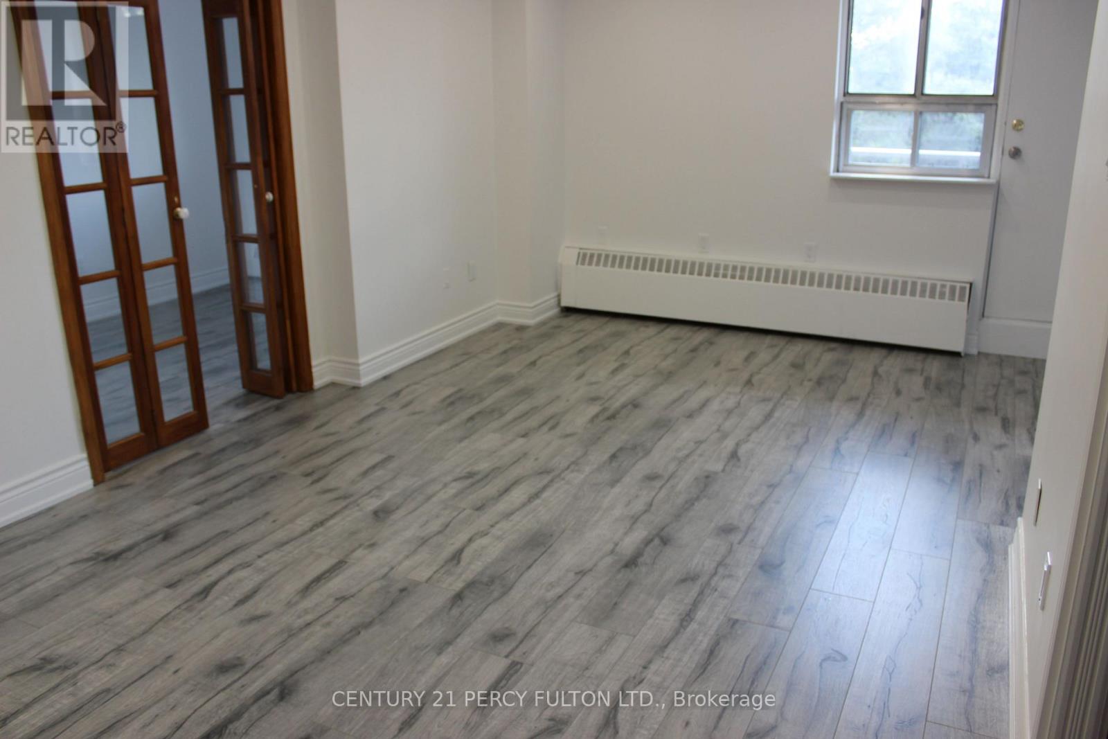 412 - 100 Dundalk Drive, Toronto, Ontario  M1P 4V2 - Photo 2 - W12053776