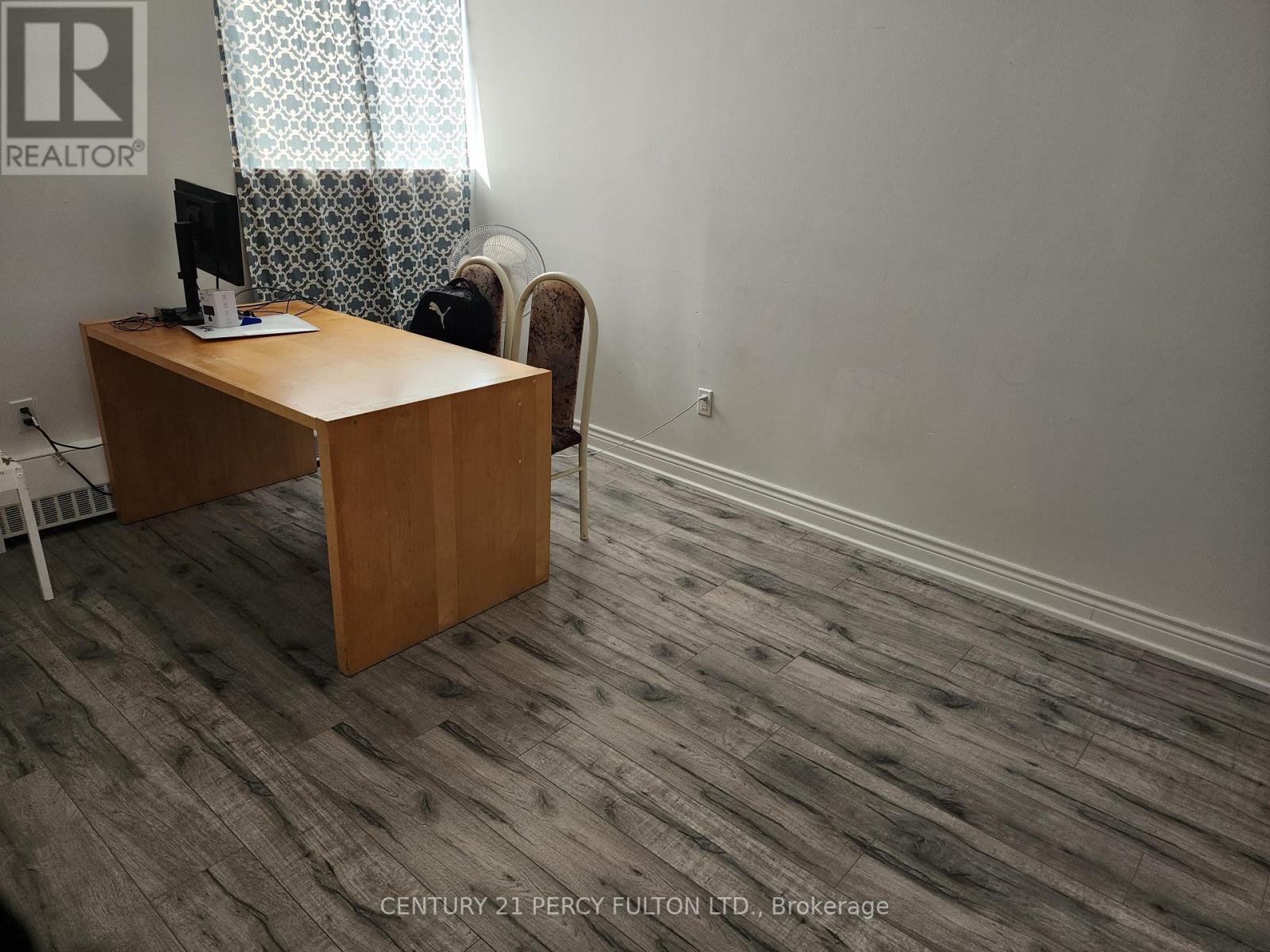 412 - 100 Dundalk Drive, Toronto, Ontario  M1P 4V2 - Photo 4 - W12053776