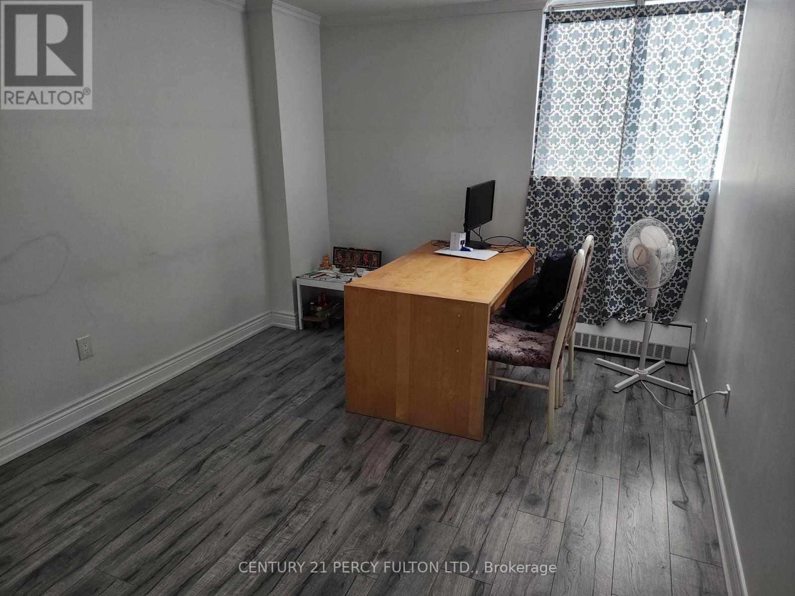 412 - 100 Dundalk Drive, Toronto, Ontario  M1P 4V2 - Photo 6 - W12053776