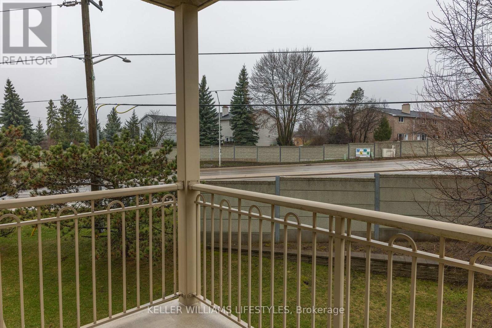 Photo 33 of 41 for 234 - 511 Gainsborough Road