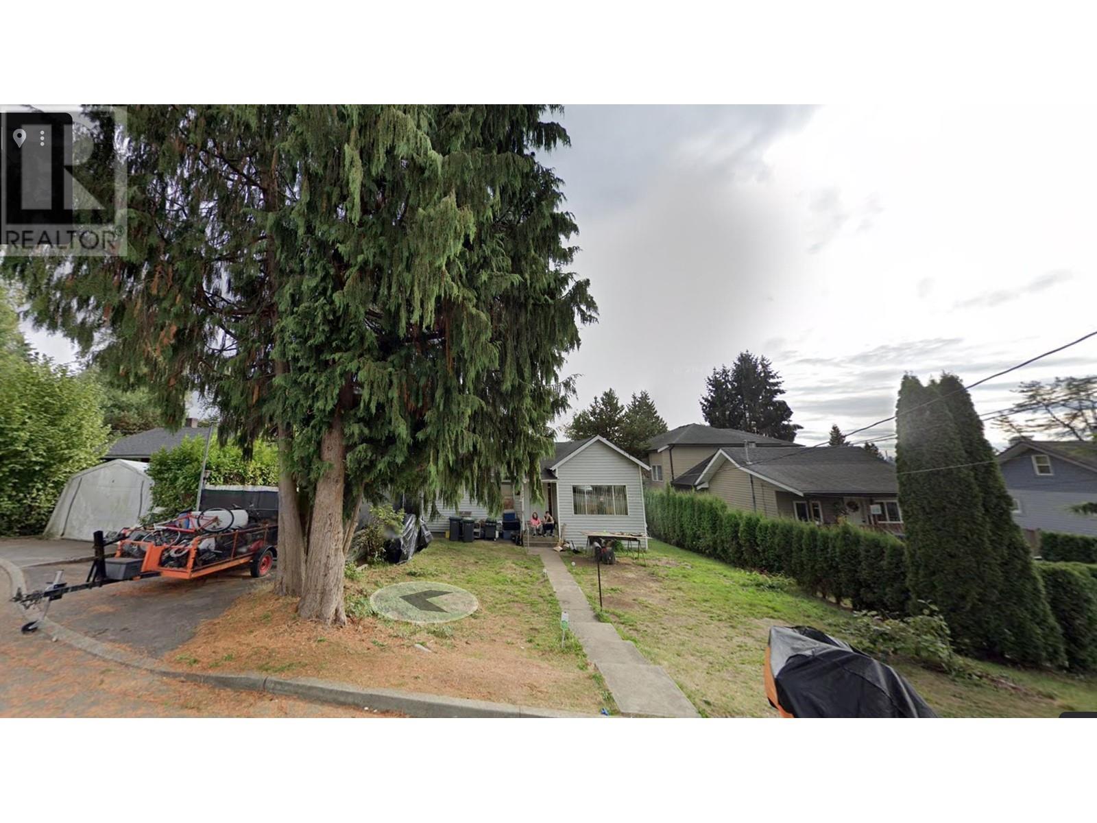 712 Gauthier Avenue, Coquitlam, British Columbia  V3K 1R5 - Photo 1 - R2963306