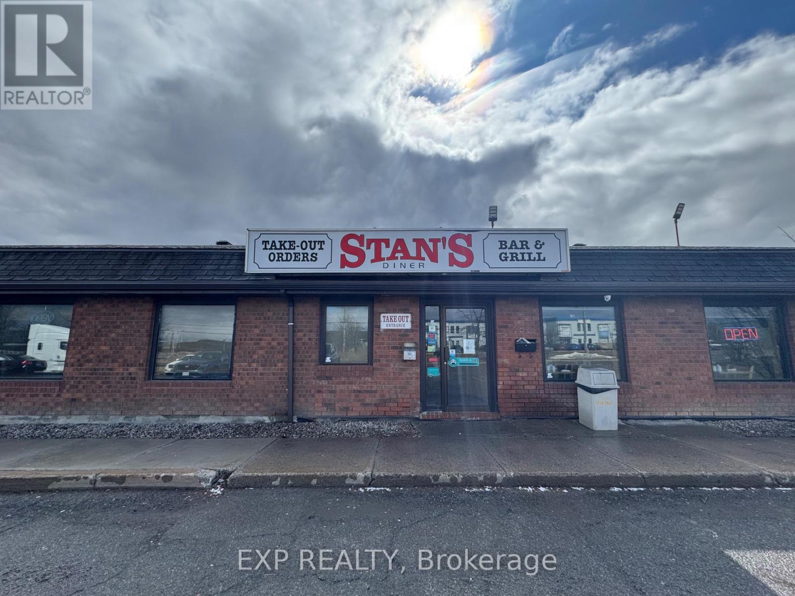 1188 NEWMARKET STREET, Ottawa, Ontario