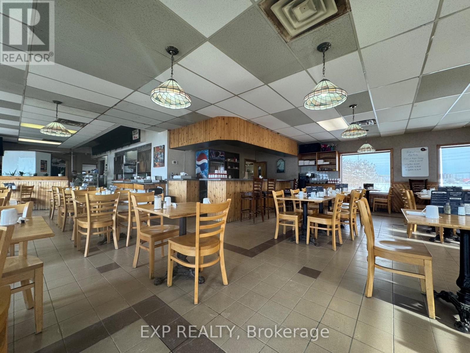 1188 Newmarket Street, Ottawa, Ontario  K1B 1A6 - Photo 11 - X12053862