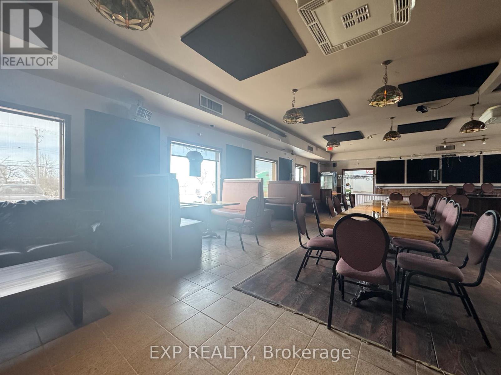 1188 Newmarket Street, Ottawa, Ontario  K1B 1A6 - Photo 21 - X12053862