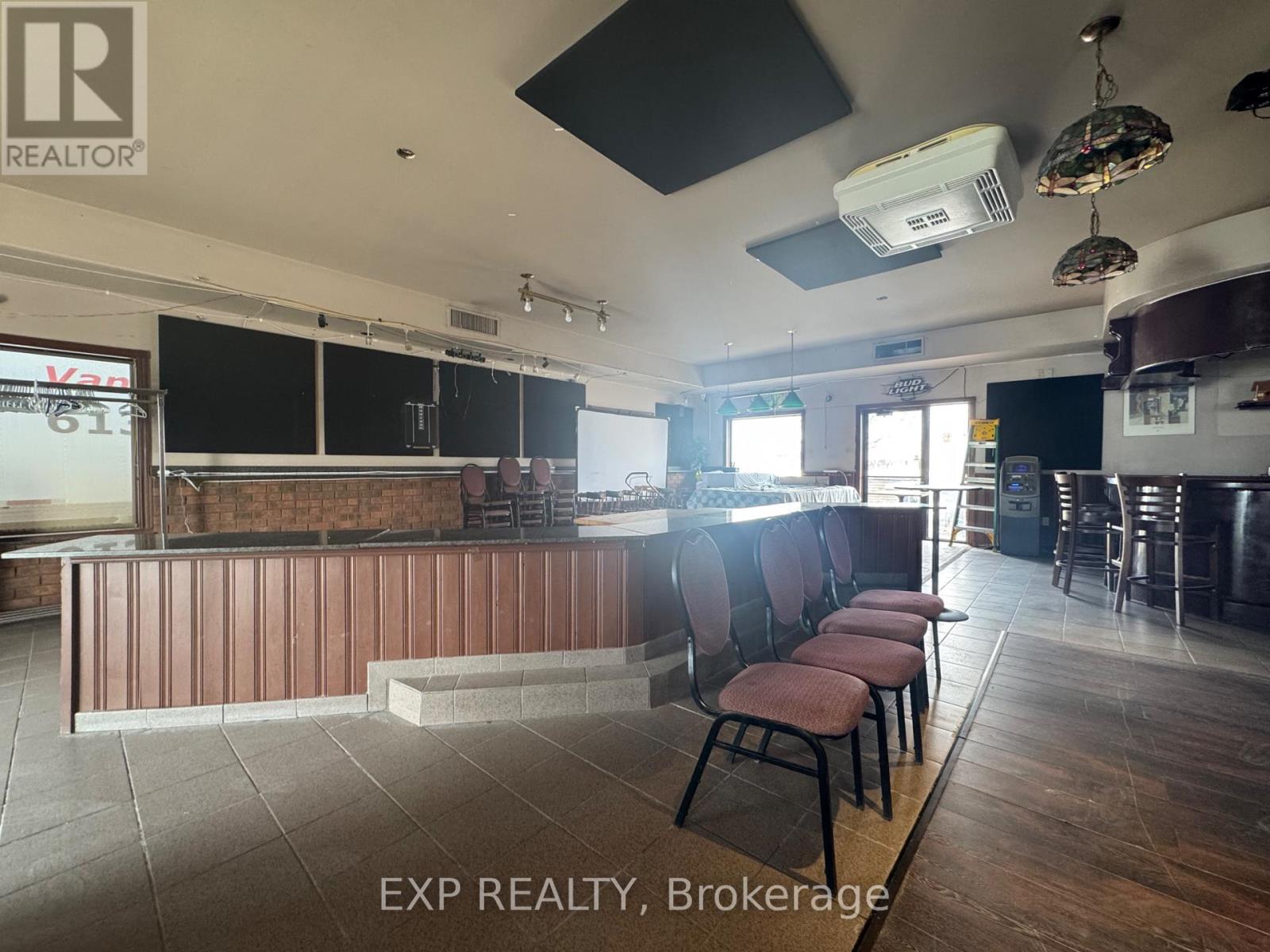 1188 Newmarket Street, Ottawa, Ontario  K1B 1A6 - Photo 24 - X12053862