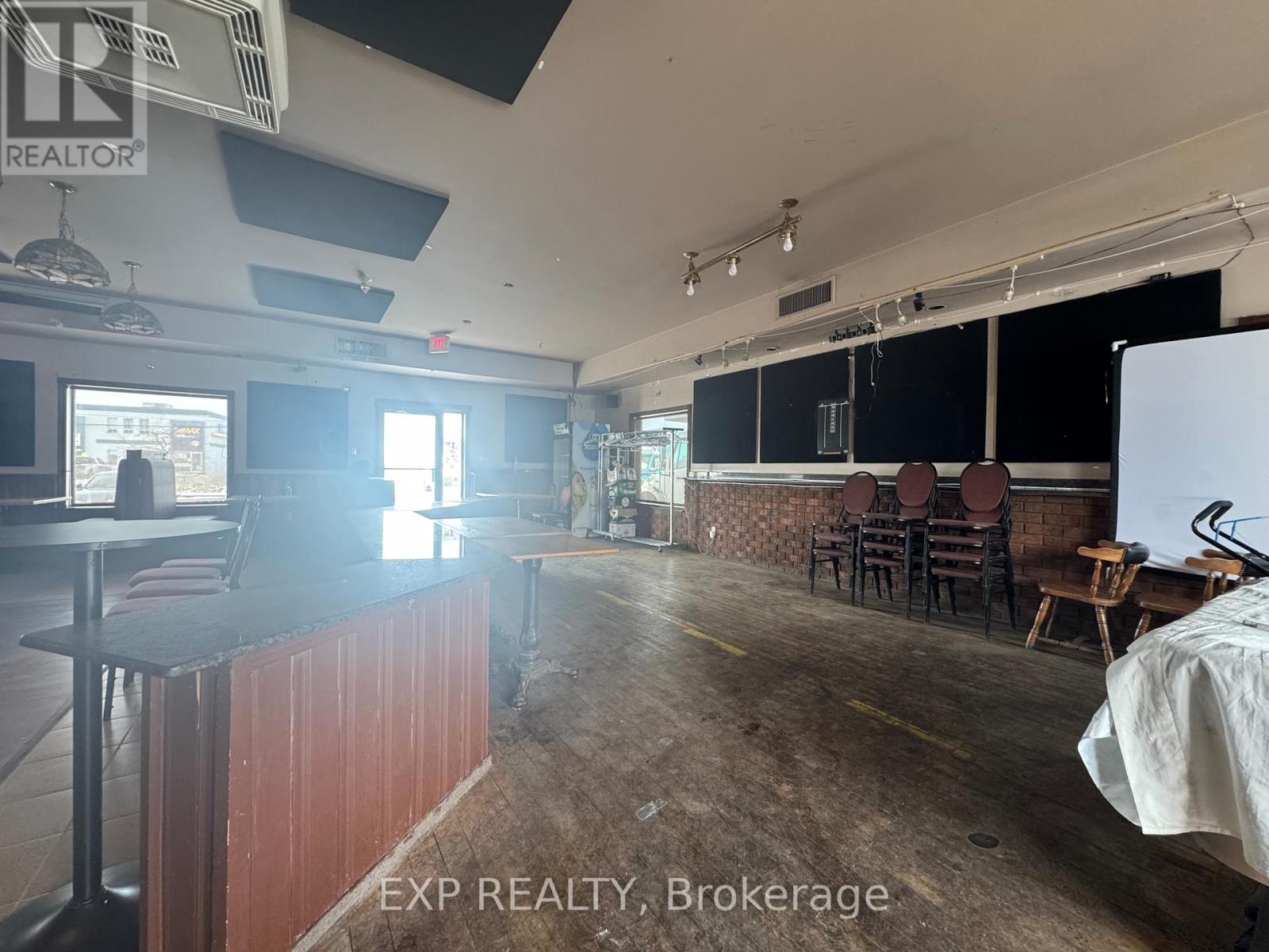1188 Newmarket Street, Ottawa, Ontario  K1B 1A6 - Photo 27 - X12053862