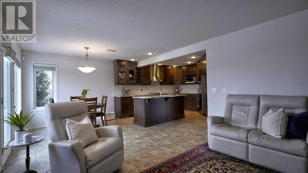 3110 Douglasdale Boulevard Se, Calgary, Alberta  T2Z 2T1 - Photo 12 - A2207006