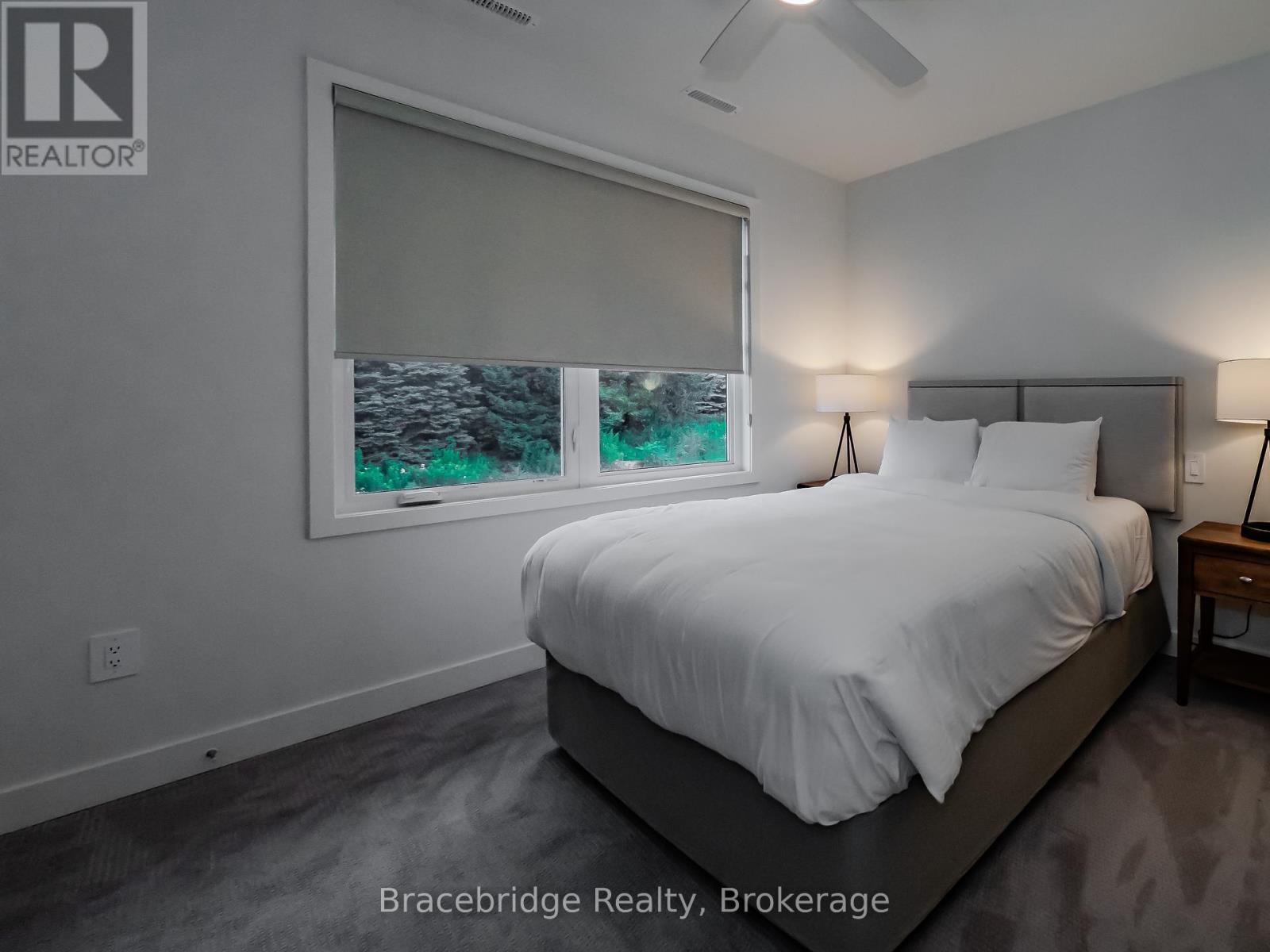 Bhv-B203 - 1869 Muskoka Rd 118 Highway W, Muskoka Lakes, Ontario  P1L 1W8 - Photo 12 - X12053904