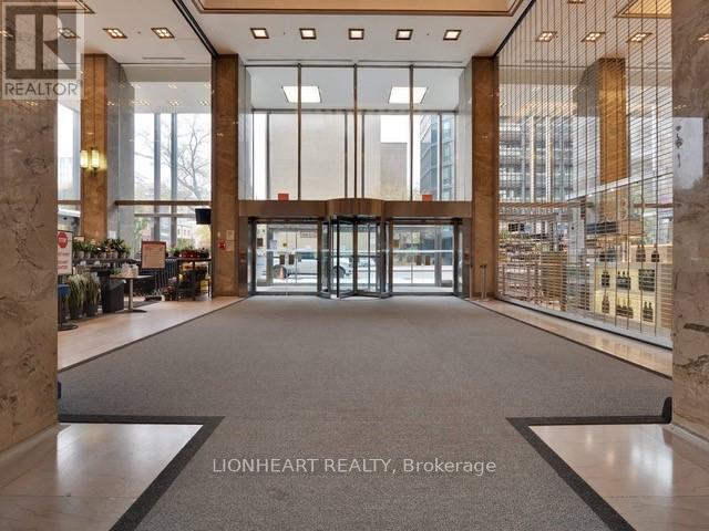605 - 111 St Clair Avenue W, Toronto, Ontario  M4V 1N5 - Photo 23 - C12053926