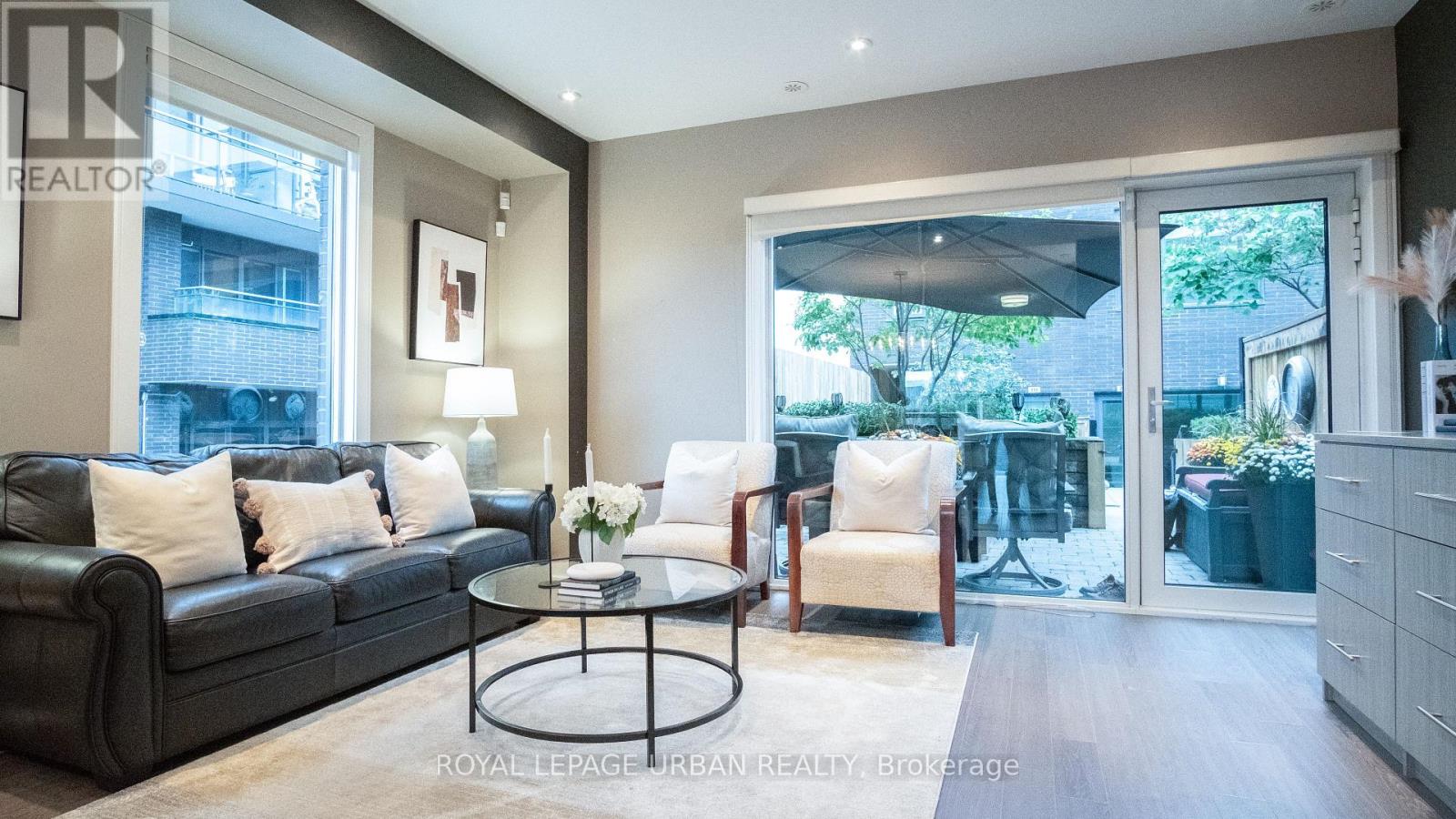 Property at 207A MANNING AVENUE image 4