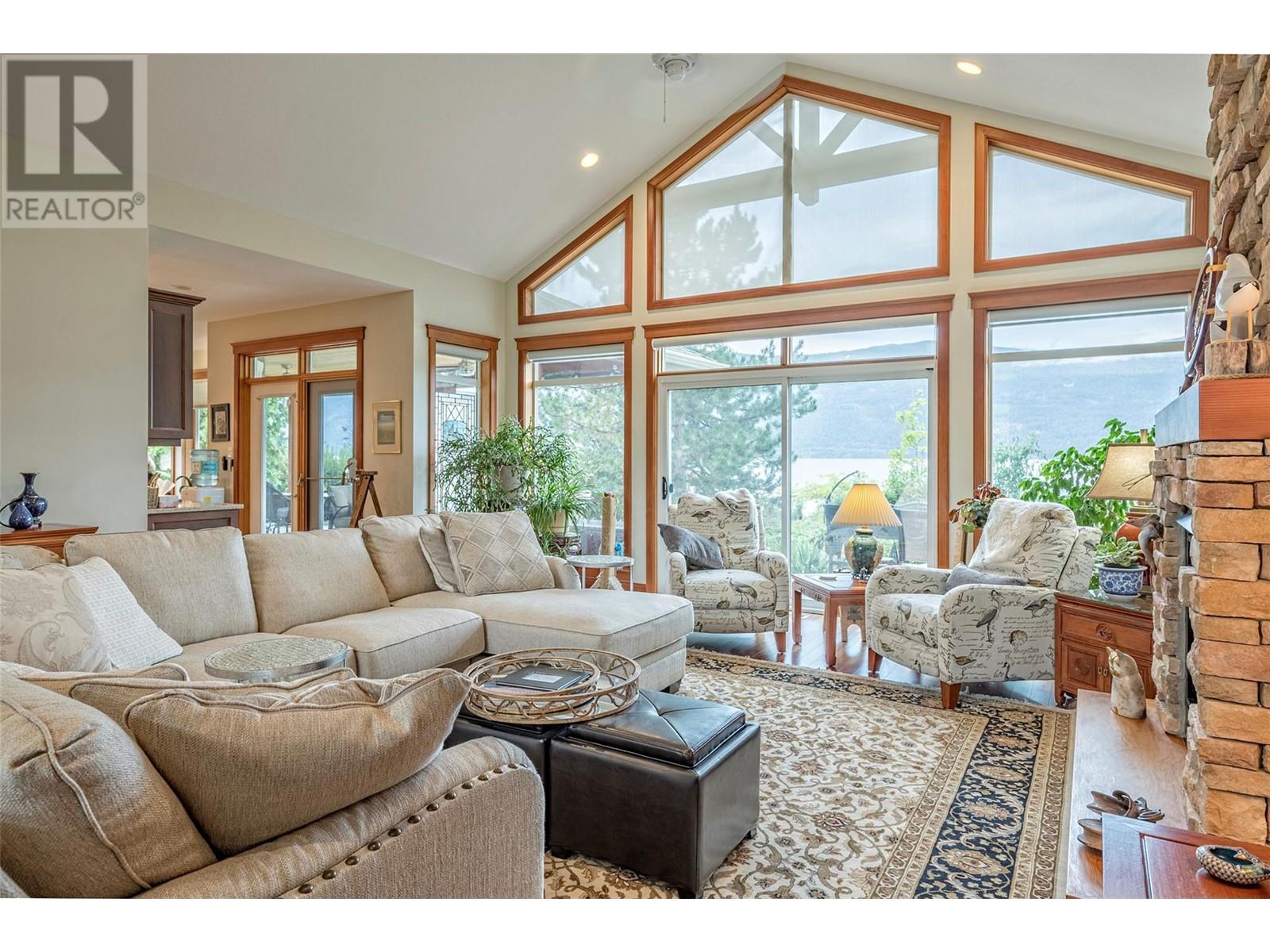 15714 Whiskey Cove Road, Lake Country, British Columbia  V4V 1C4 - Photo 4 - 10341260