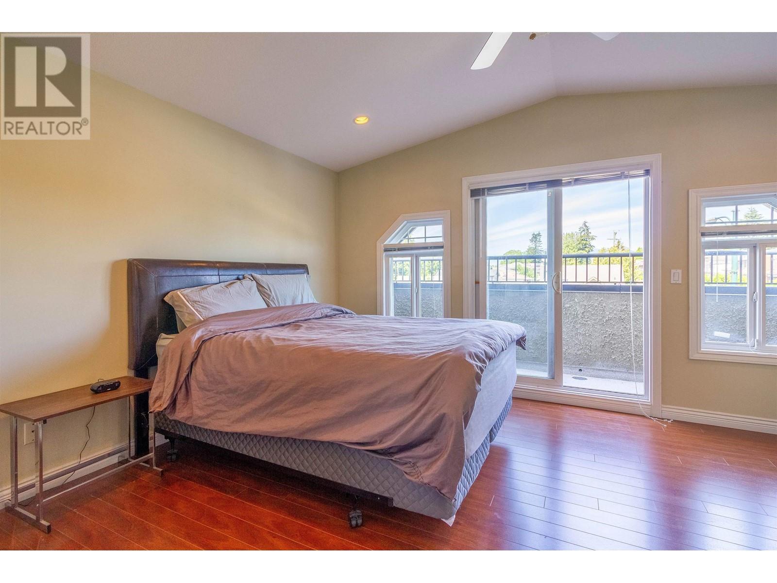 Listing Picture 14 of 40 : 1150 E 41ST AVENUE, Vancouver / 溫哥華 - 魯藝地產 Yvonne Lu Group - MLS Medallion Club Member