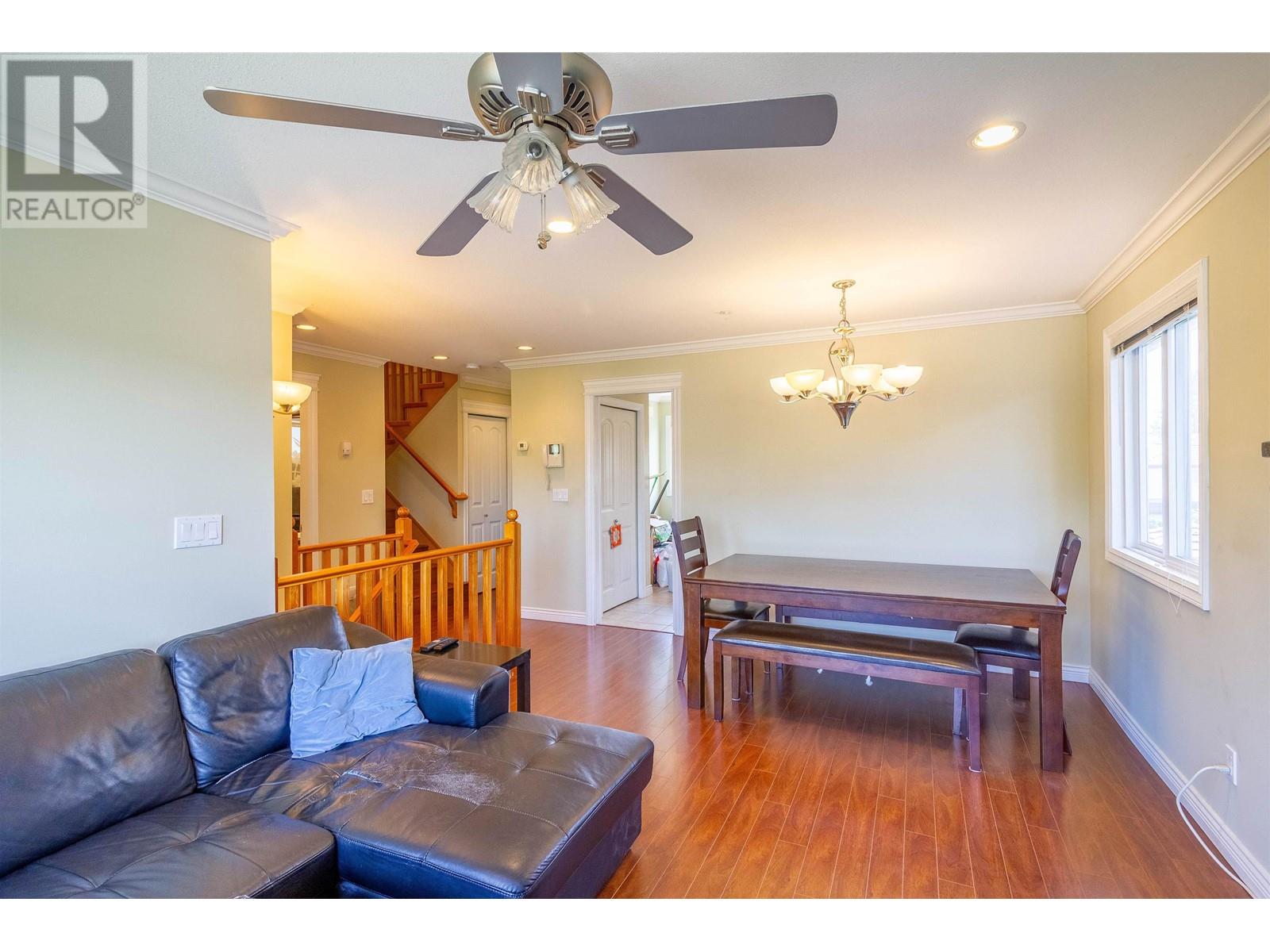 Listing Picture 6 of 40 : 1150 E 41ST AVENUE, Vancouver / 溫哥華 - 魯藝地產 Yvonne Lu Group - MLS Medallion Club Member