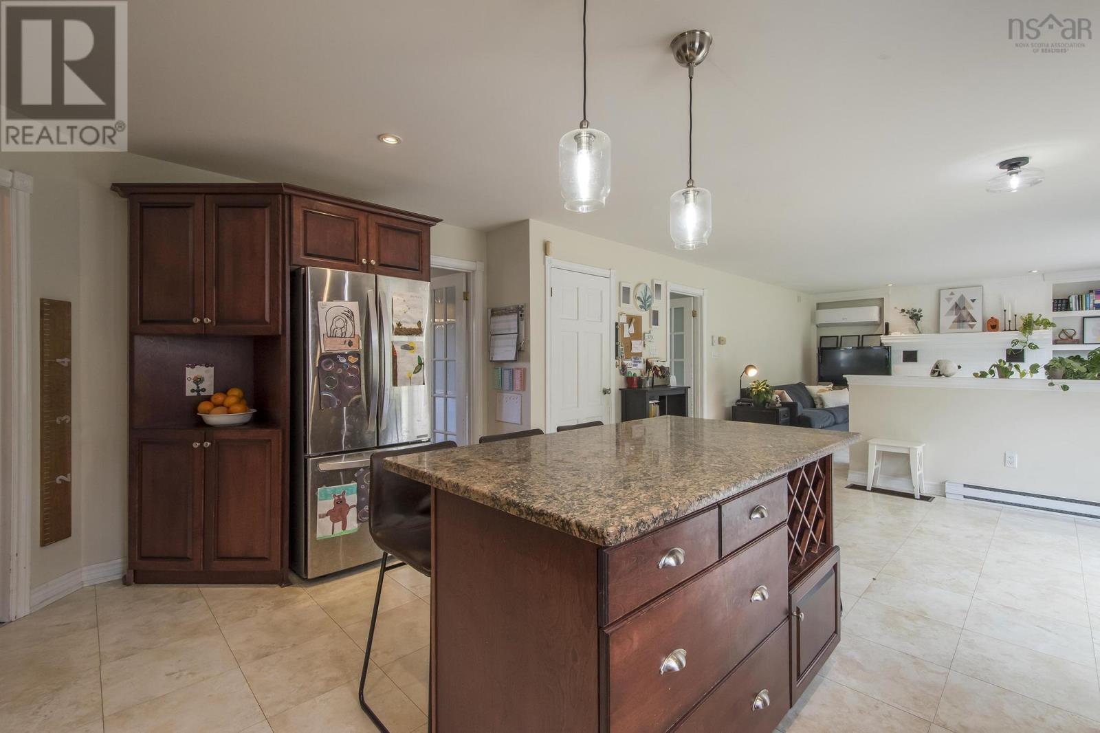 94 Lakeshire Crescent, Dartmouth, Nova Scotia  B2V 2N8 - Photo 11 - 202506407