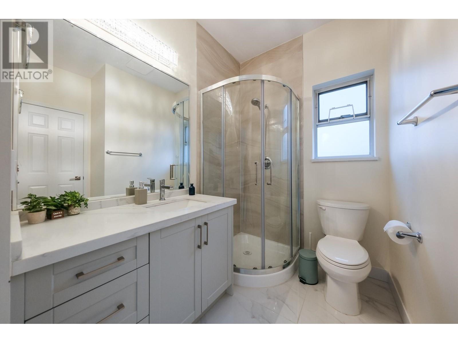 6488 Dumfries Street, Vancouver, British Columbia  V5P 3B4 - Photo 13 - R2983814