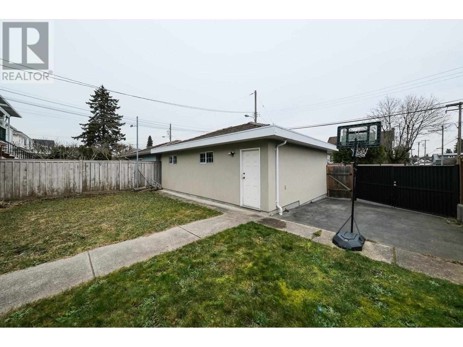 6488 Dumfries Street, Vancouver, British Columbia  V5P 3B4 - Photo 33 - R2983814