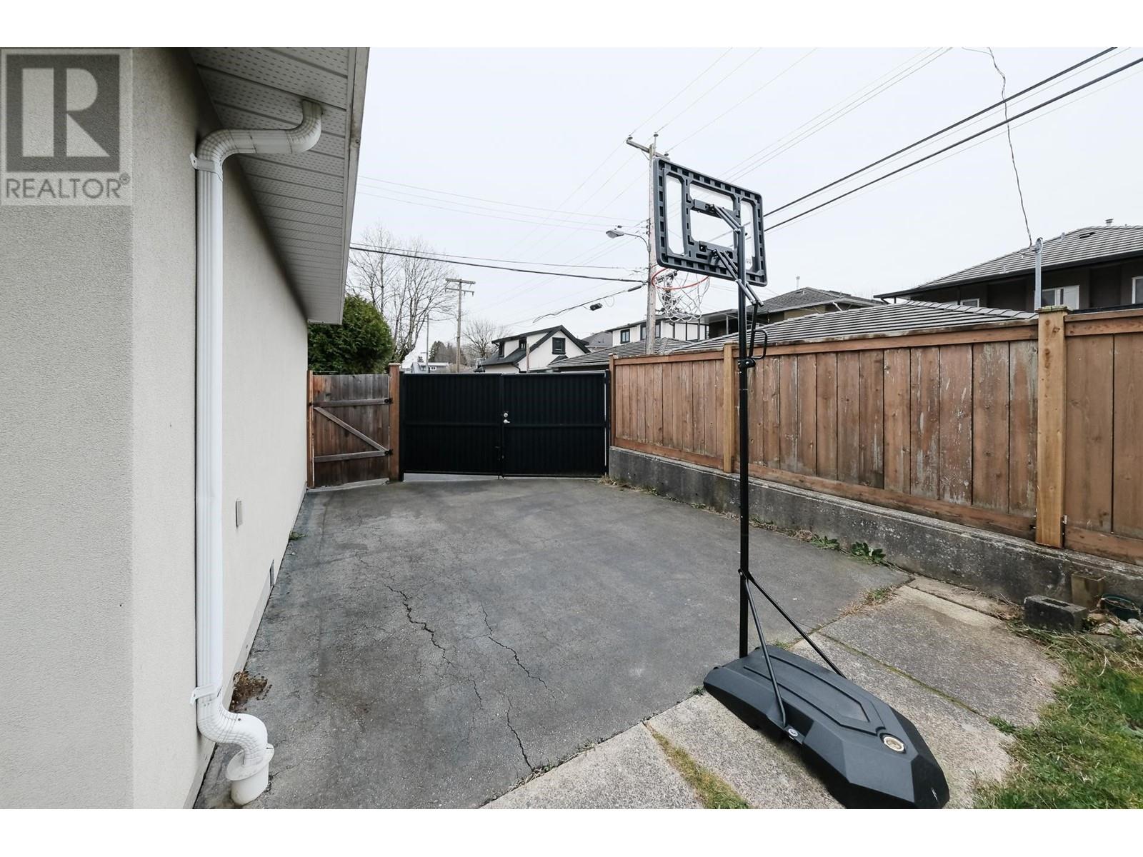 6488 Dumfries Street, Vancouver, British Columbia  V5P 3B4 - Photo 34 - R2983814