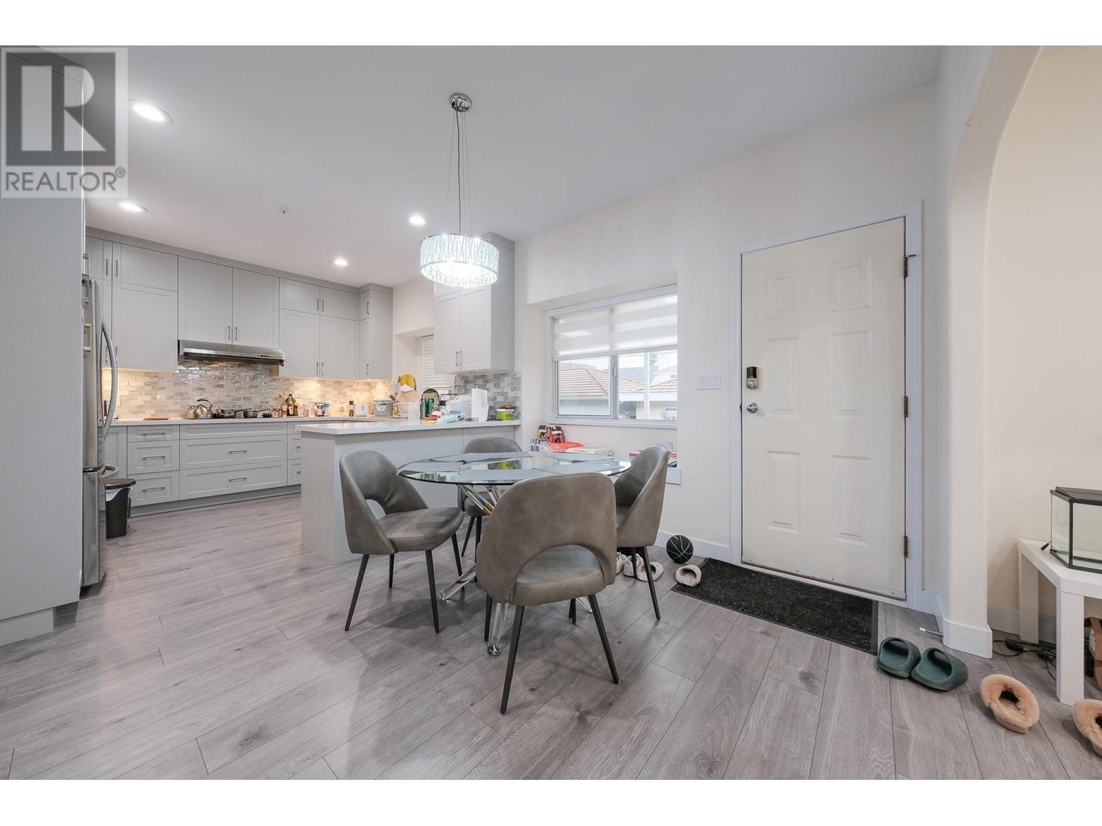 6488 Dumfries Street, Vancouver, British Columbia  V5P 3B4 - Photo 8 - R2983814