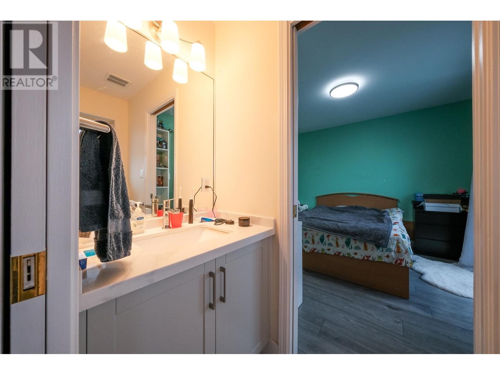 6488 Dumfries Street, Vancouver, British Columbia  V5P 3B4 - Photo 24 - R2983814