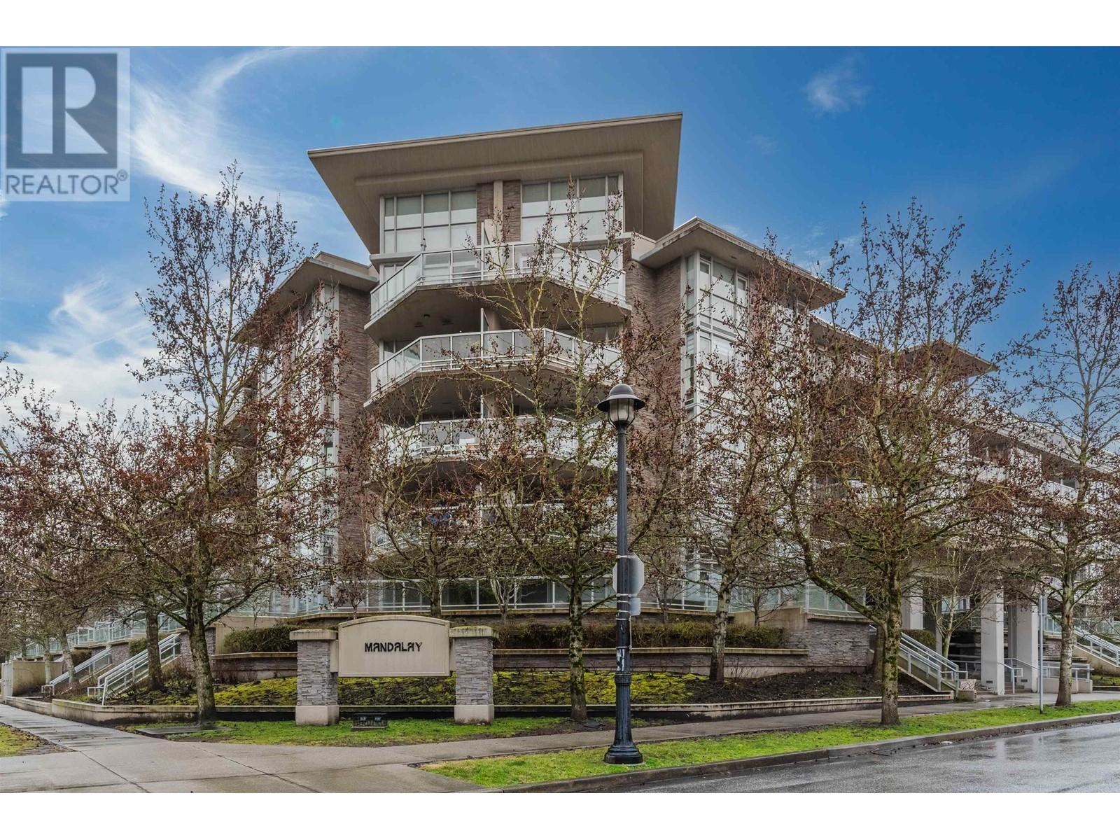 Listing Picture 2 of 16 : 120 9371 HEMLOCK DRIVE, Richmond / 烈治文 - 魯藝地產 Yvonne Lu Group - MLS Medallion Club Member