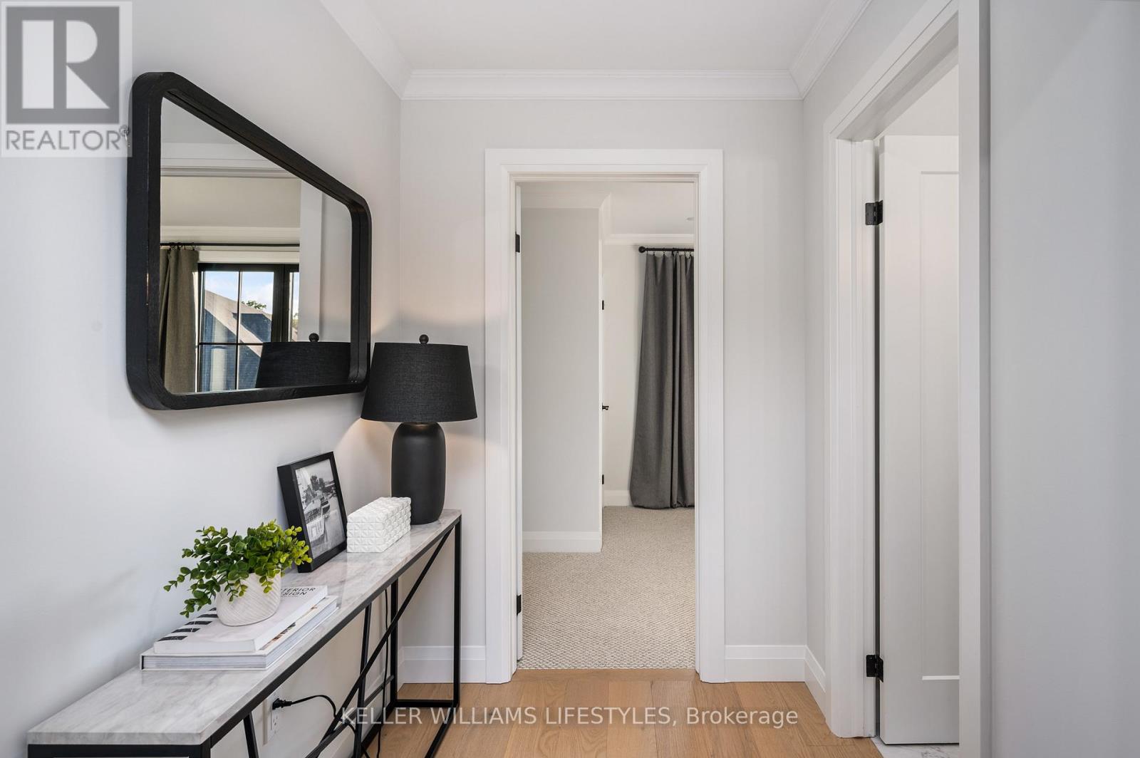 202 - 9861 Glendon Drive, Middlesex Centre, Ontario  N0L 1R0 - Photo 21 - X12054085