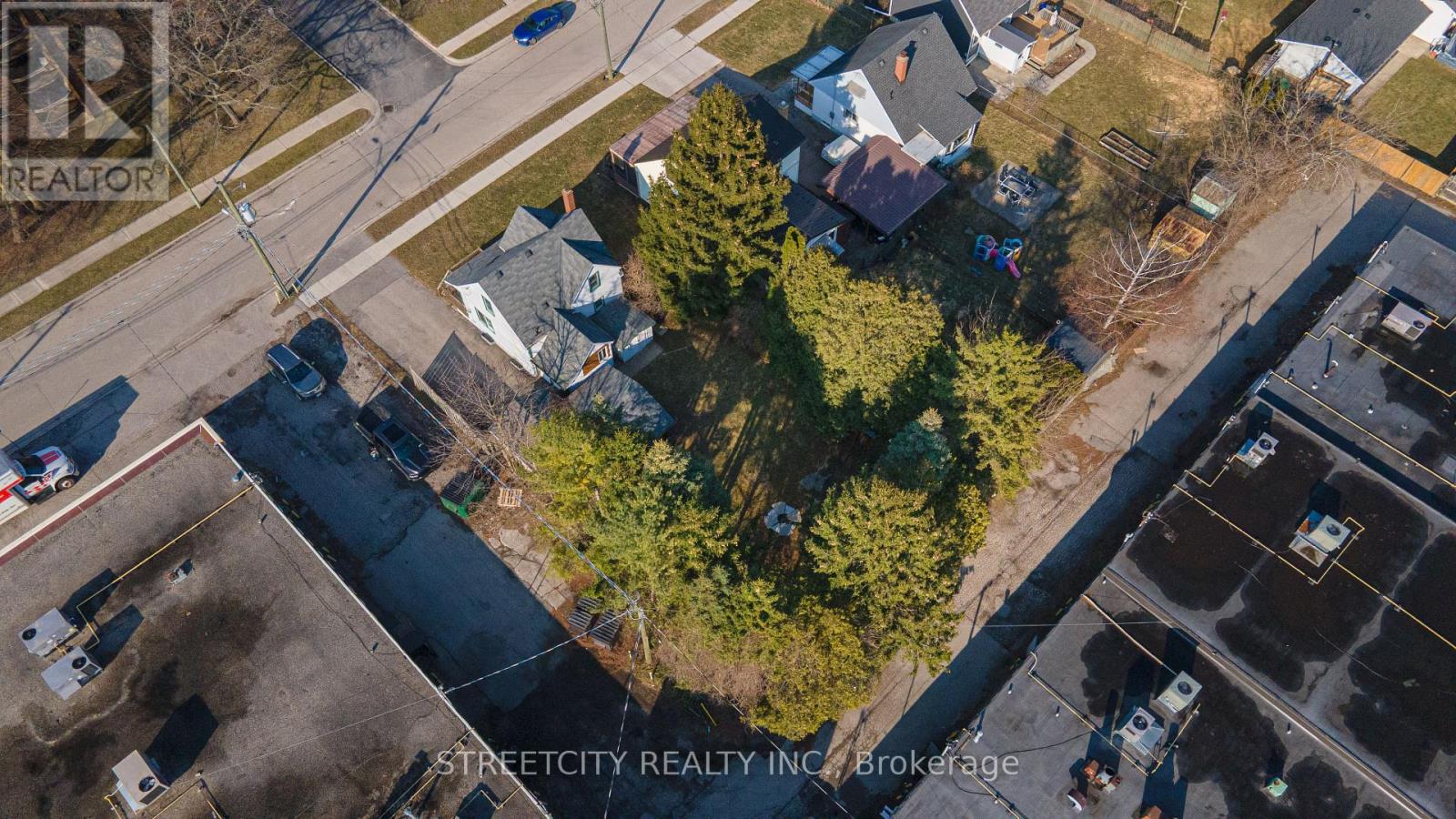 23 Dunkirk Drive, St. Thomas, Ontario  N5R 1R9 - Photo 22 - X12054090