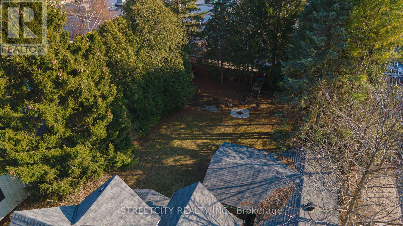 23 Dunkirk Drive, St. Thomas, Ontario  N5R 1R9 - Photo 6 - X12054090
