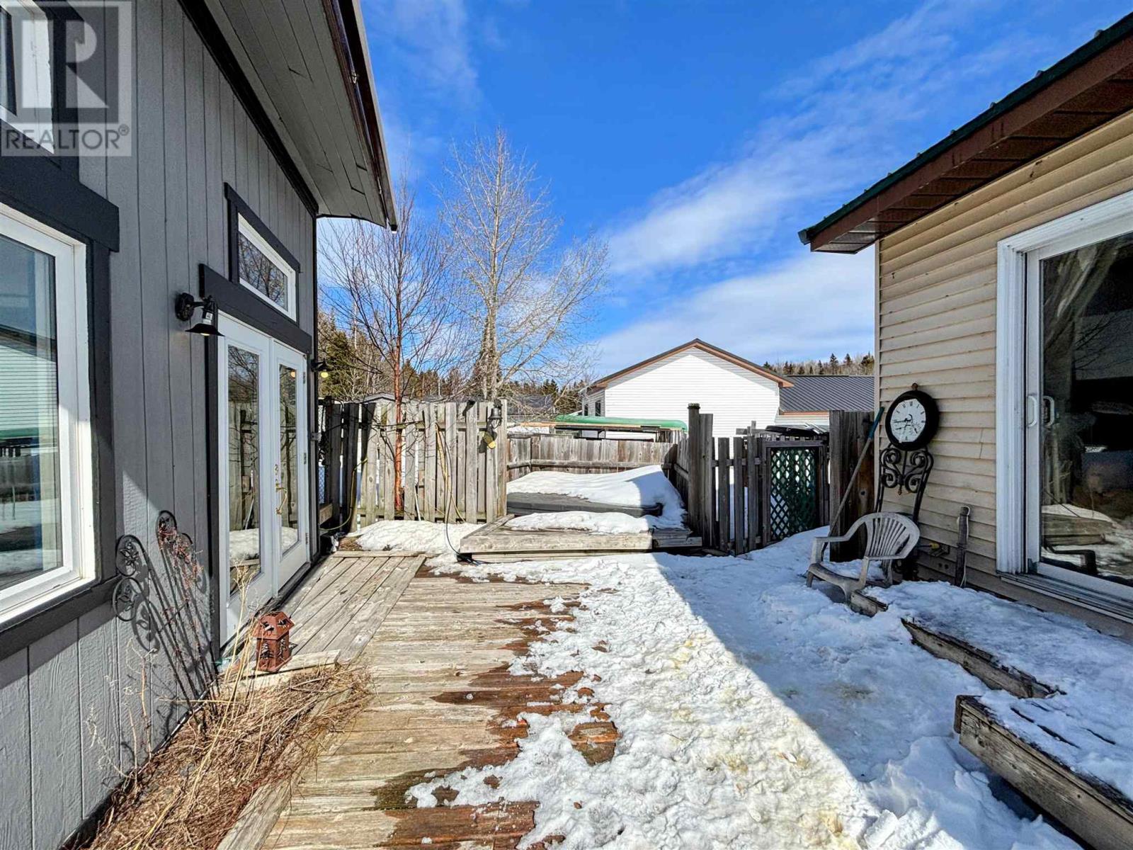 64 Hemlo Dr, Marathon, Ontario  P0T 2E0 - Photo 34 - TB250654