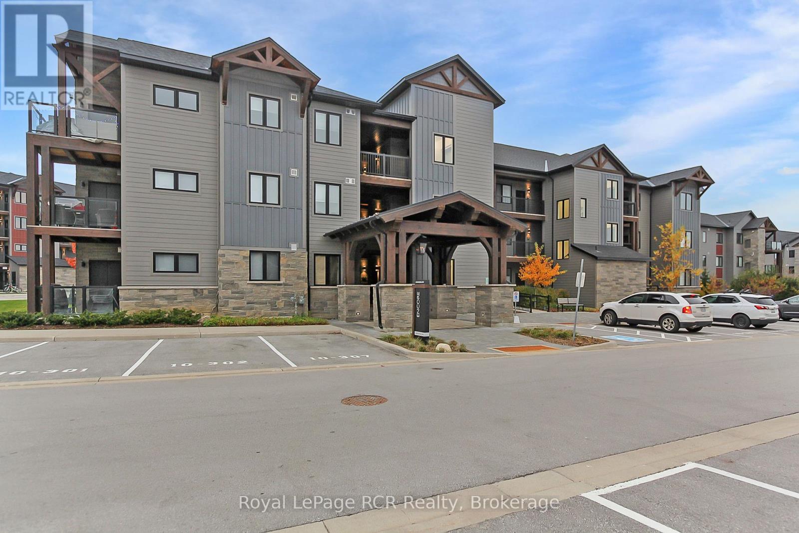 306 - 10 BEAUSOLEIL LANE, Collingwood, Ontario