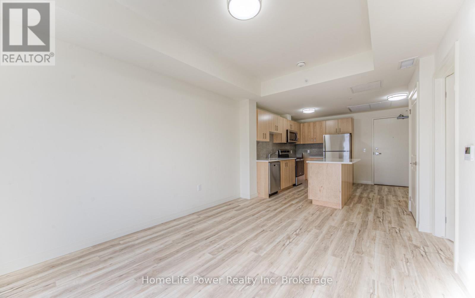 204 - 301 Westmount Road, Kitchener, Ontario  N2M 5M9 - Photo 16 - X12053998