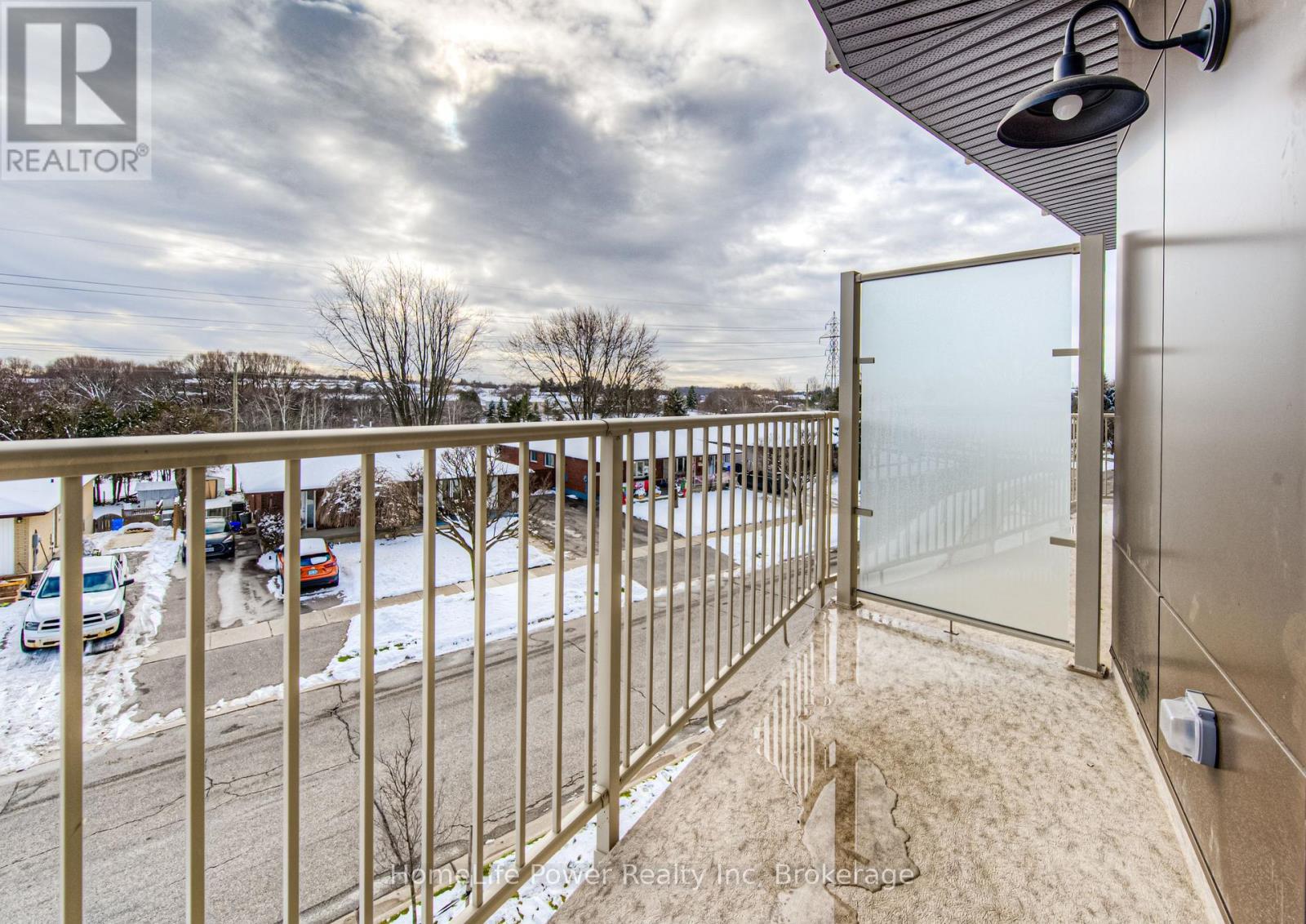 204 - 301 Westmount Road, Kitchener, Ontario  N2M 5M9 - Photo 26 - X12053998