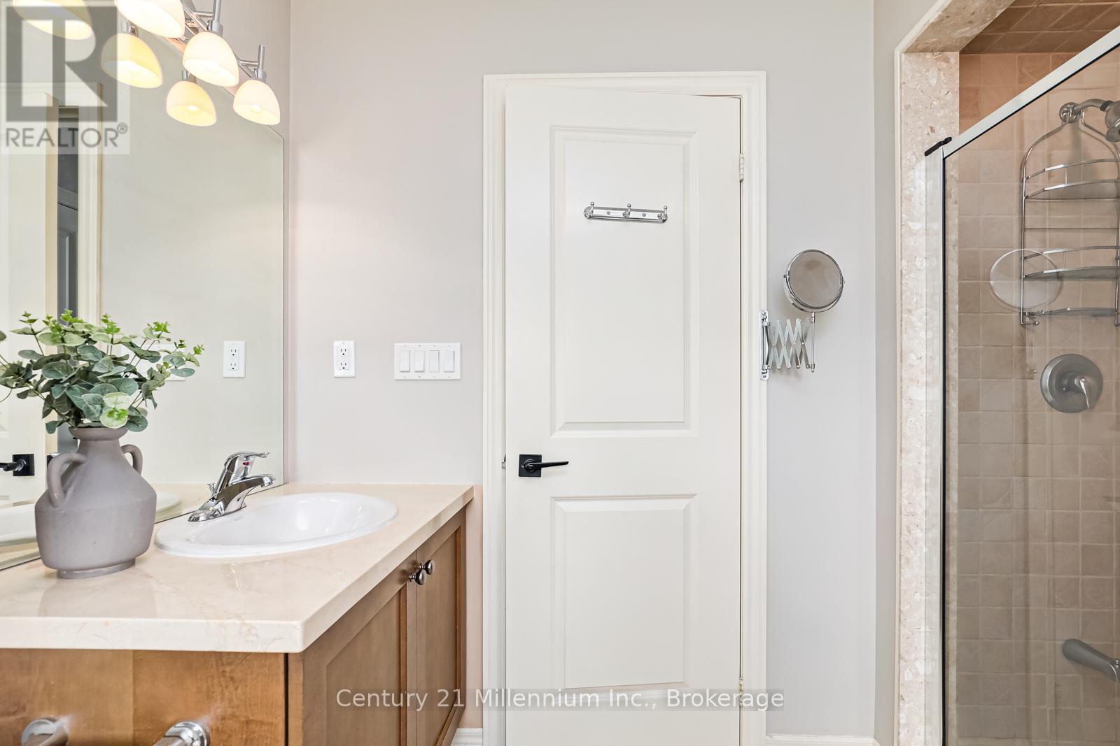105 Millennium Way, Blue Mountains, Ontario  L9Y 0B8 - Photo 22 - X12054062
