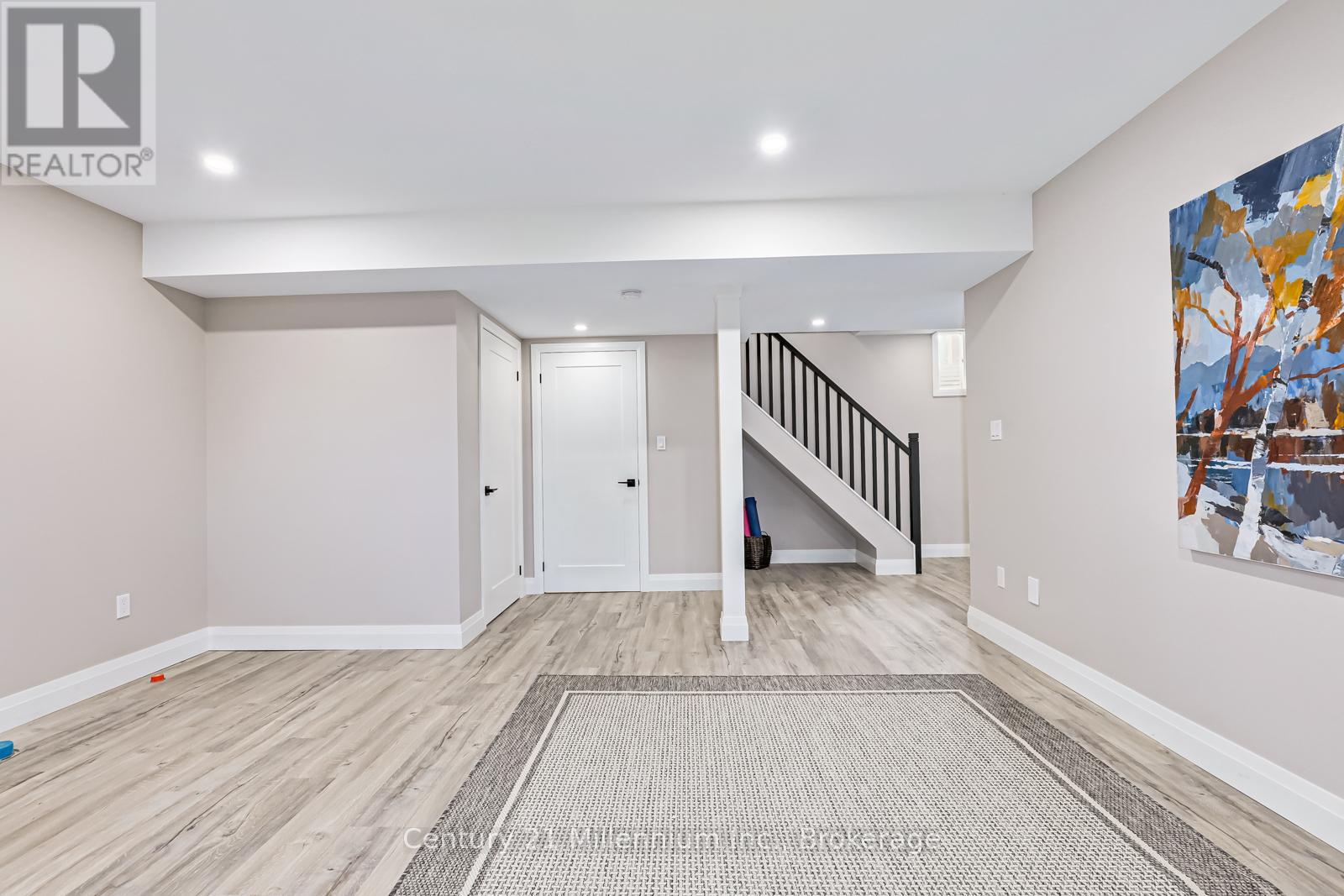 105 Millennium Way, Blue Mountains, Ontario  L9Y 0B8 - Photo 29 - X12054062