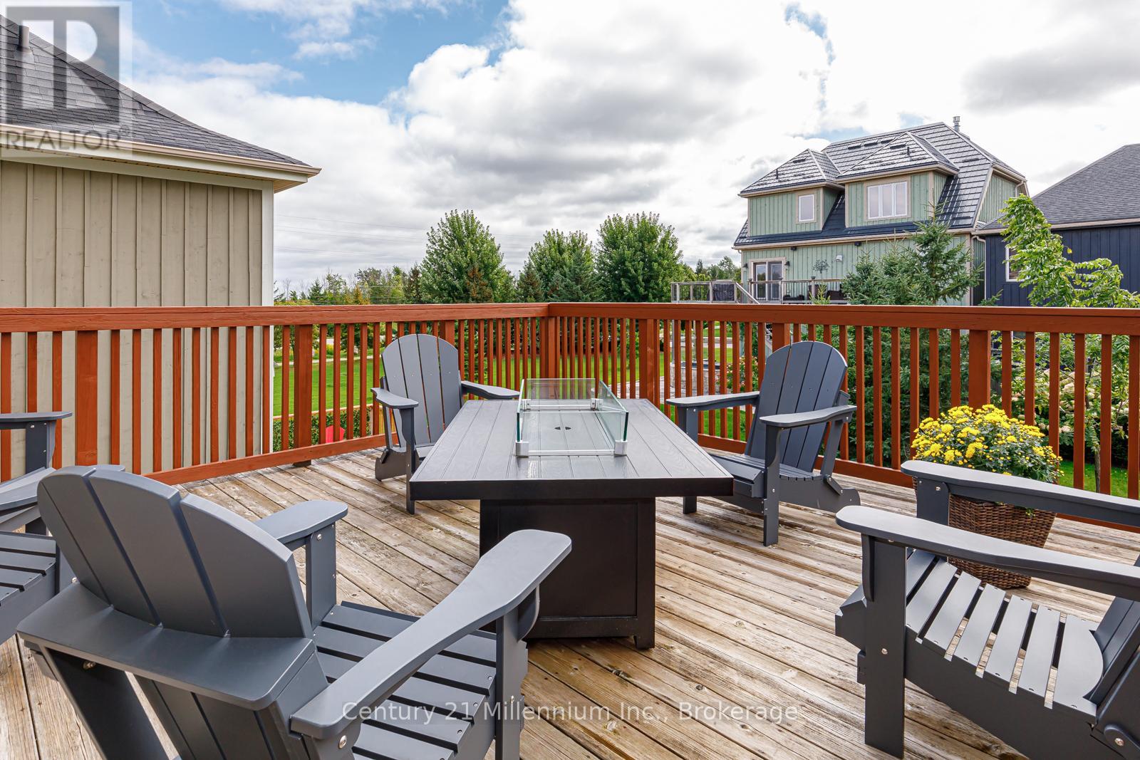 105 Millennium Way, Blue Mountains, Ontario  L9Y 0B8 - Photo 30 - X12054062