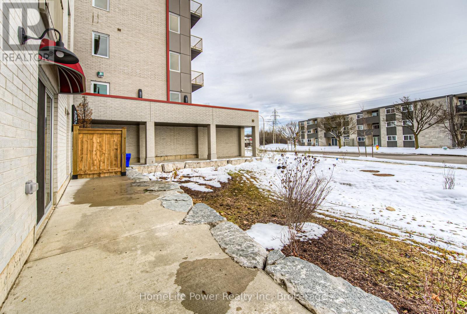 G1 - 301 Westmount Road, Kitchener, Ontario  N2M 5M9 - Photo 25 - X12054125