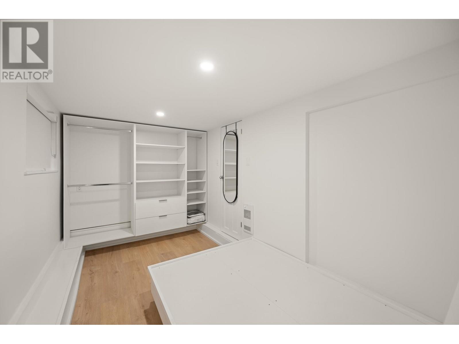 2128 E Pender Street, Vancouver, British Columbia  V5L 1X2 - Photo 33 - C8066965