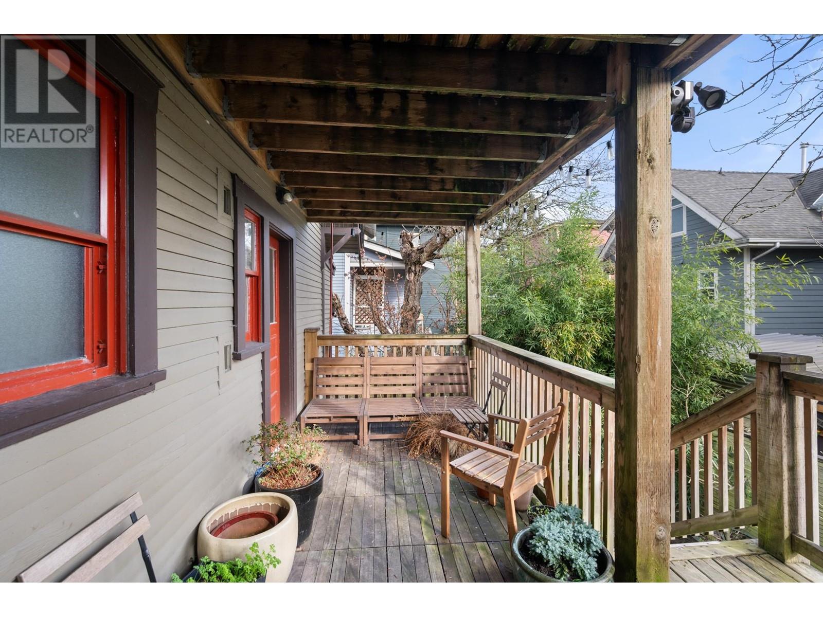 2128 E Pender Street, Vancouver, British Columbia  V5L 1X2 - Photo 21 - C8066965