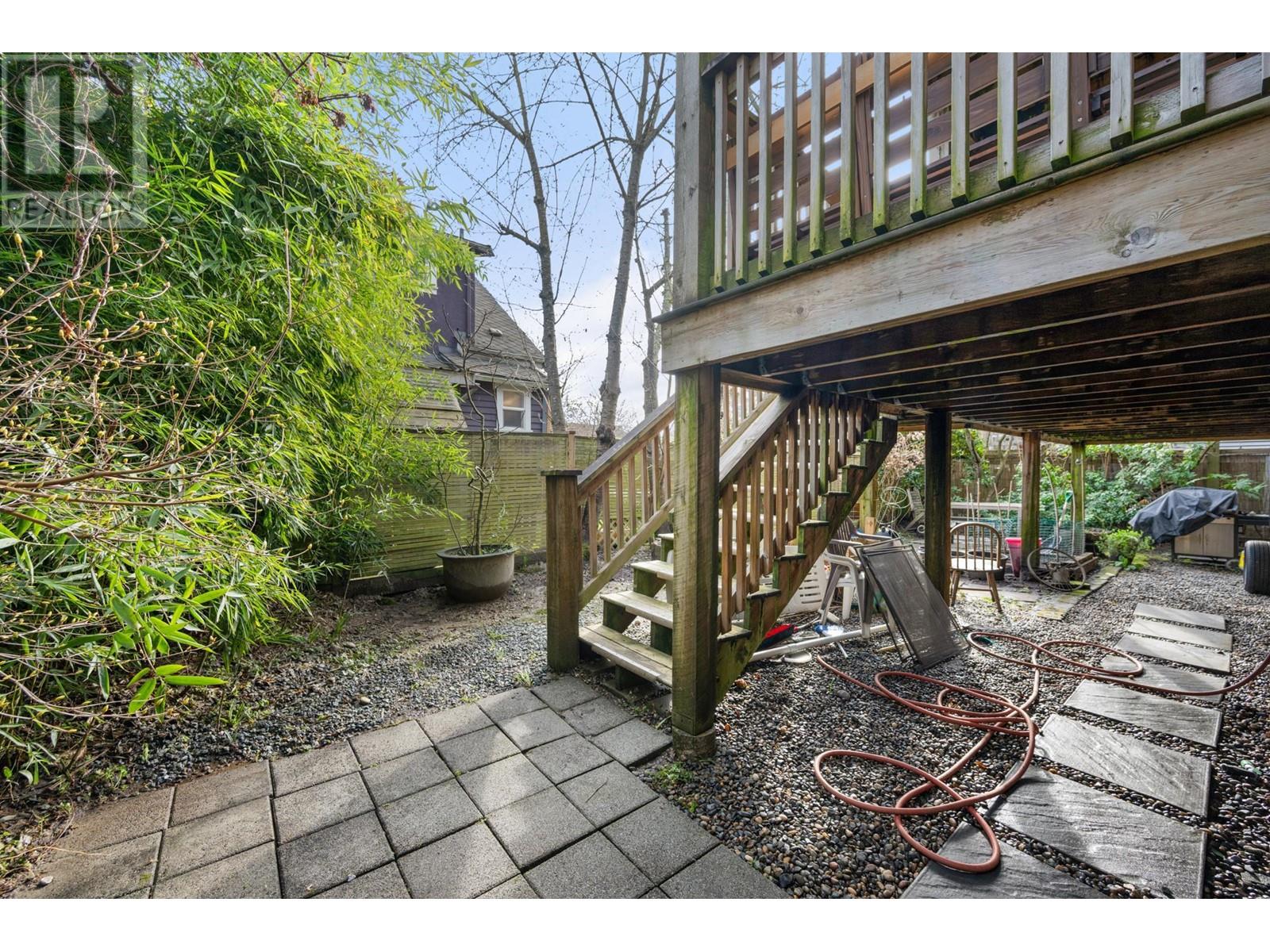 2128 E Pender Street, Vancouver, British Columbia  V5L 1X2 - Photo 35 - C8066965