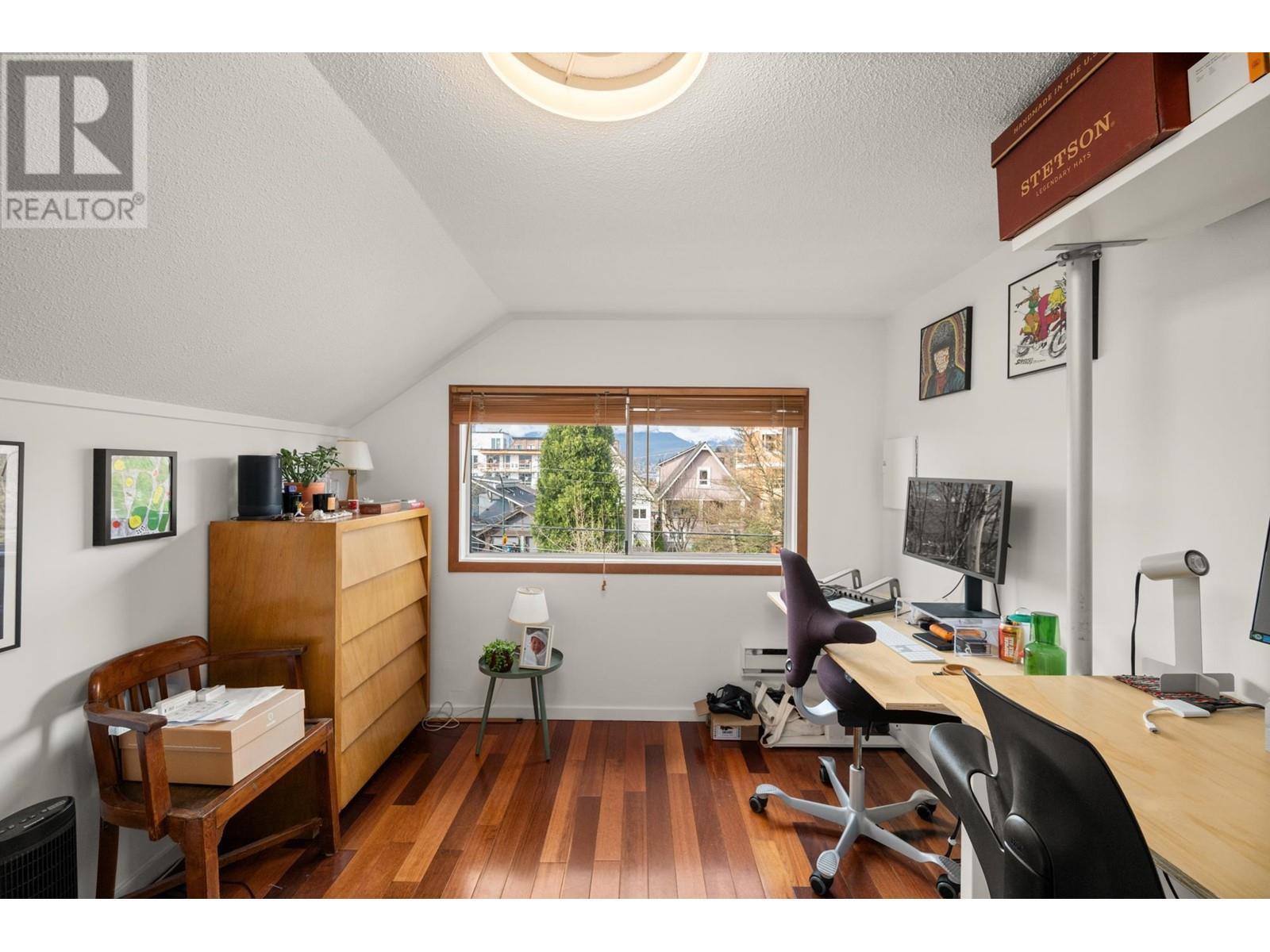 2128 E Pender Street, Vancouver, British Columbia  V5L 1X2 - Photo 19 - C8066965