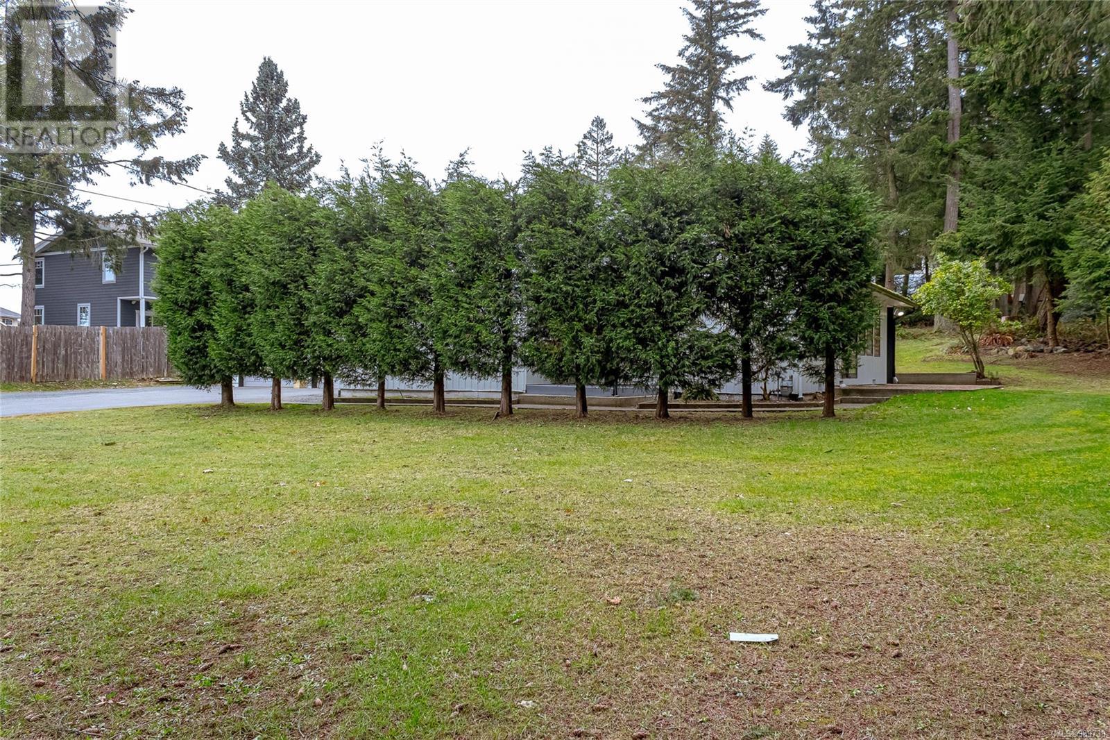 Property at 5378 Rutherford Rd image 3