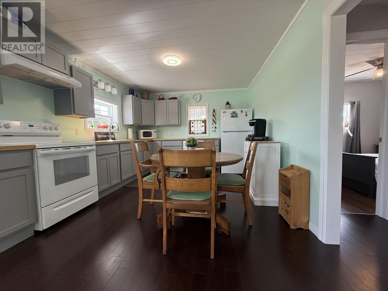 3524 Eastern Avenue, Parrsboro, Nova Scotia  B0M 1S0 - Photo 22 - 202506409