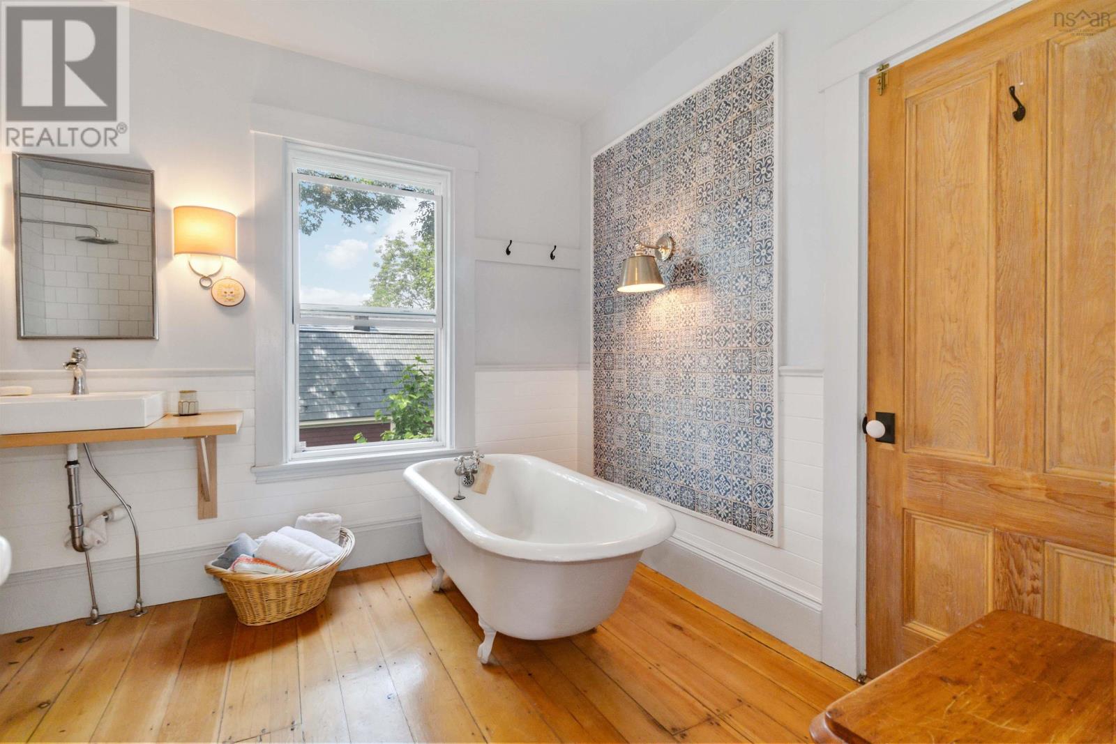 13 John Street, Shelburne, Nova Scotia  B0T 1W0 - Photo 21 - 202506413