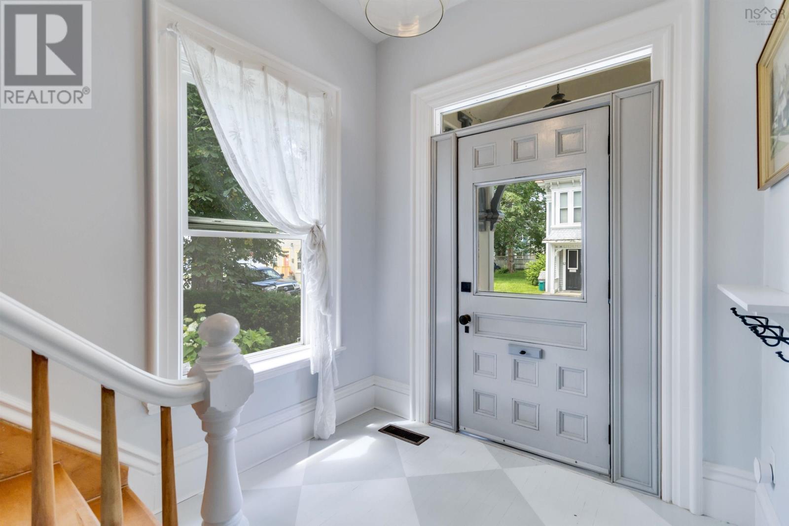 13 John Street, Shelburne, Nova Scotia  B0T 1W0 - Photo 32 - 202506413