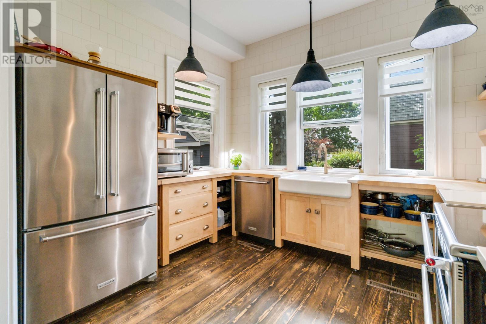 13 John Street, Shelburne, Nova Scotia  B0T 1W0 - Photo 43 - 202506413