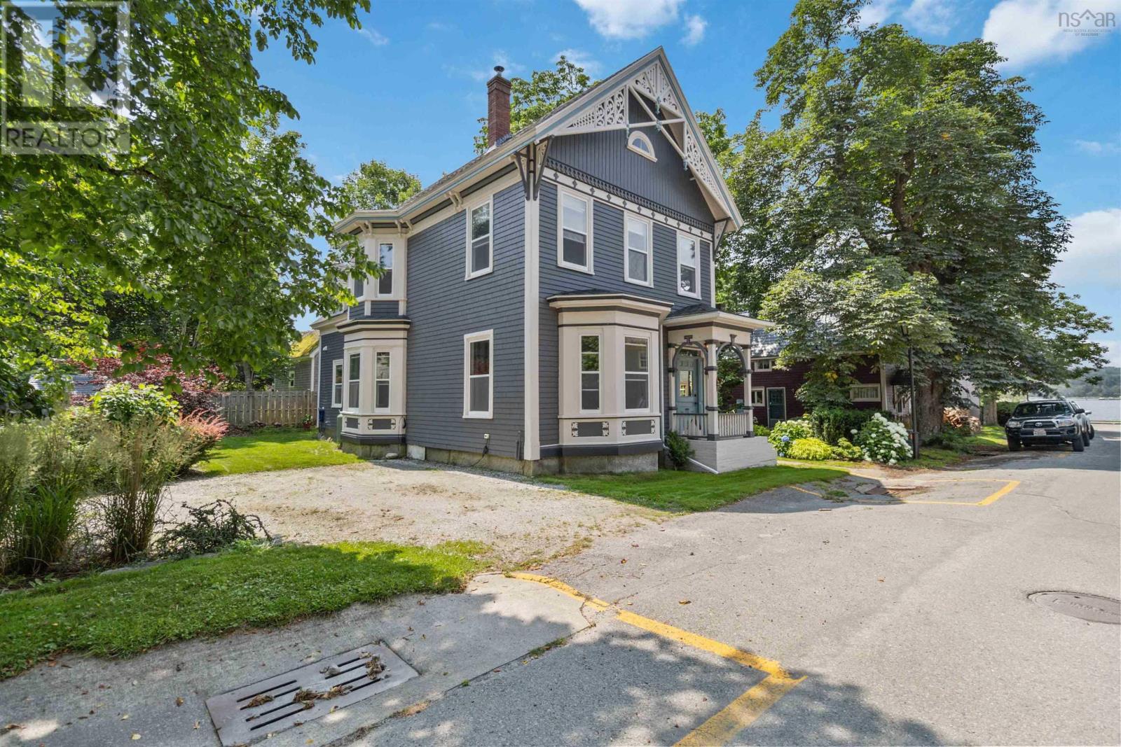 13 John Street, Shelburne, Nova Scotia  B0T 1W0 - Photo 7 - 202506413